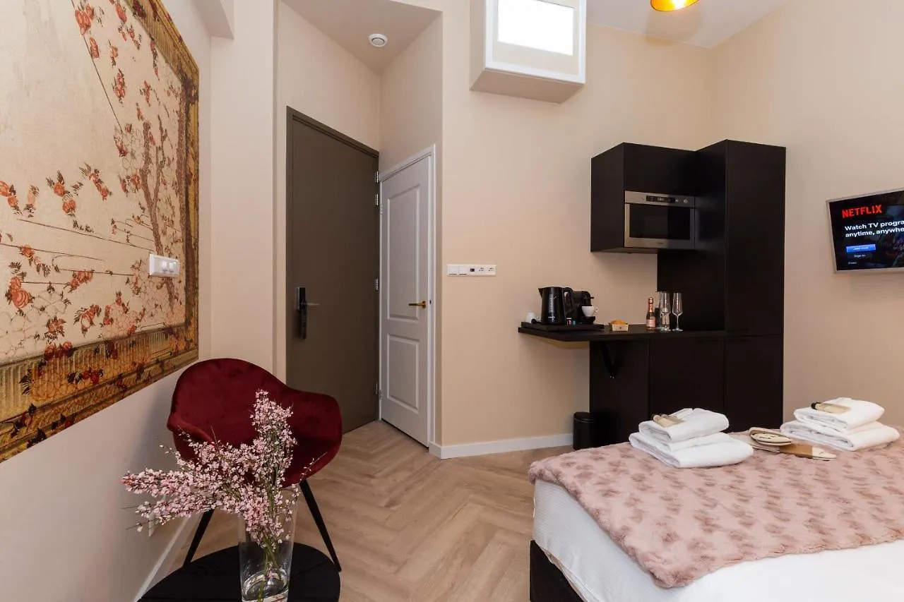 Ben'S Boutique Hotel The Hague Netherlands